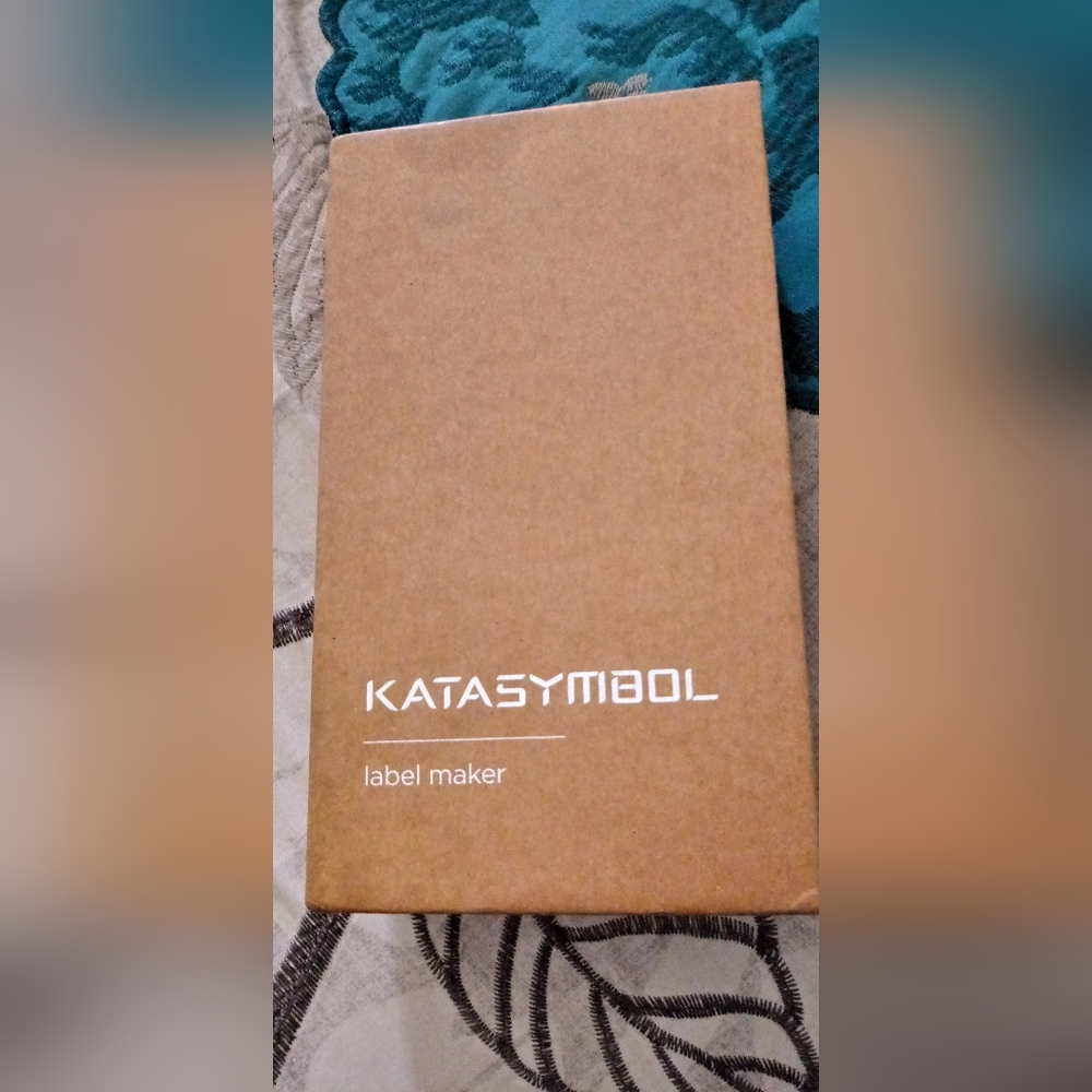 Kata Symbol E 10 by Supvan Label Maker/Green/Size: 131×80×34 MM